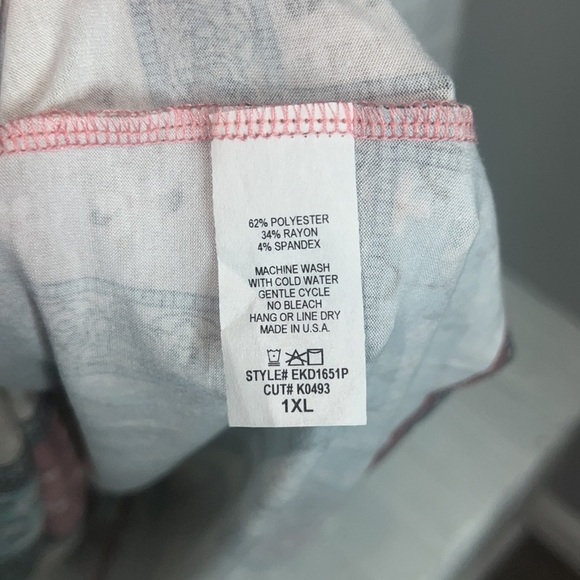 Women light mix color print  Casual Dress 1X long fit comfortable stretchy dress - Picture 4 of 5